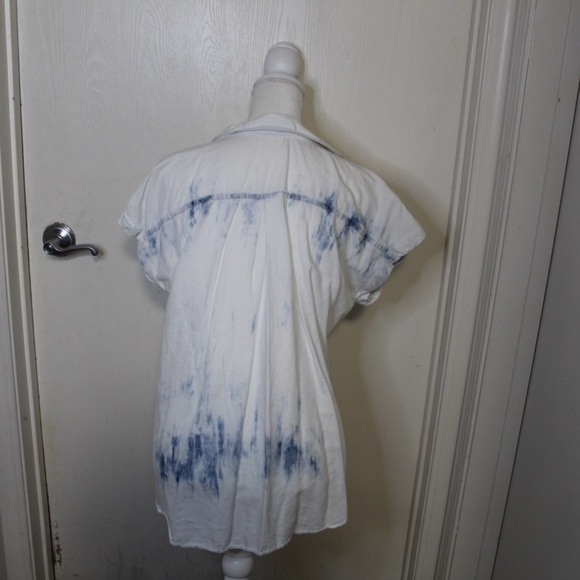 ⛄️Rock And Republic Studded Blue & White Tie-Dye Loose Buttoned Shirt Size Large - Picture 14 of 16